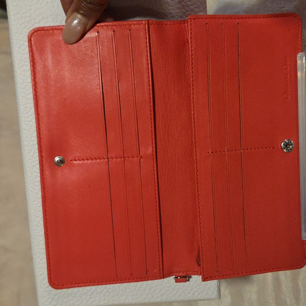 Dior Coral‎ Quilted Wallet - Picture 2 of 9